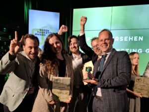 egon Team feiert die Auszeichnung beim Green Marketing Award 2026