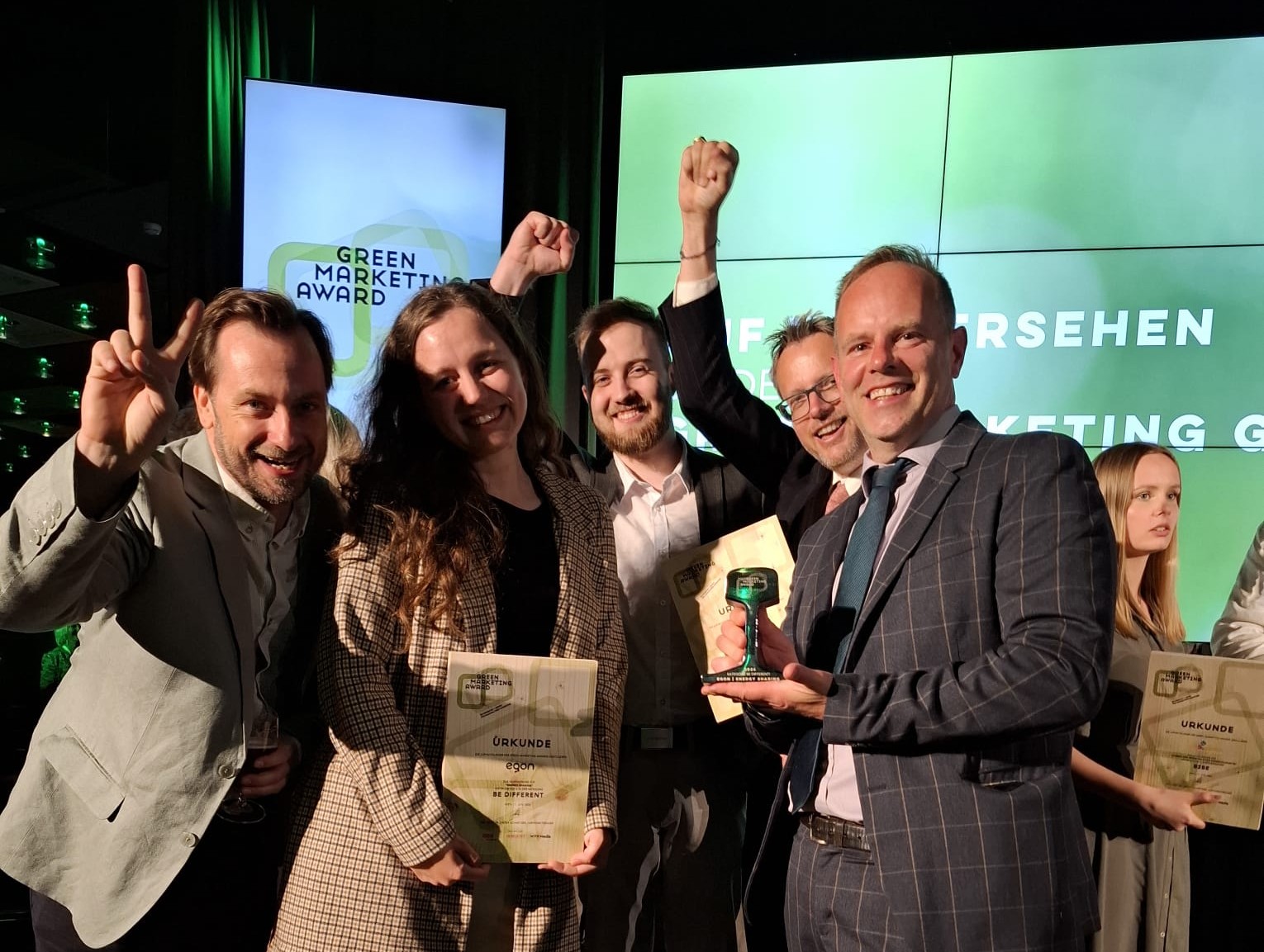 egon Team feiert die Auszeichnung beim Green Marketing Award 2026